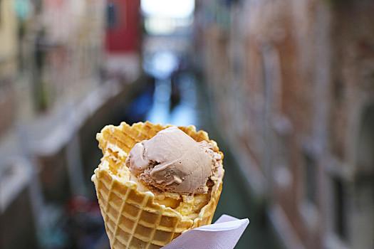 威尼斯网红冰淇淋（威尼斯必点菜）